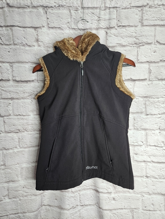 Marmot Jackets & Blazers - Marmot Women's Furlong Vest Faux Fur Black Size Small